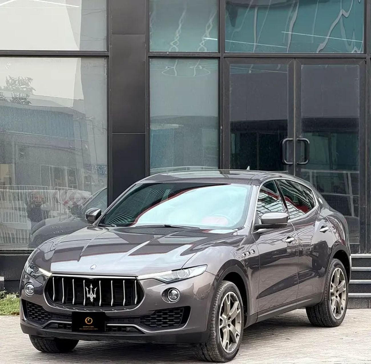 مازيراتي ليفونت MORYA JESWANI CARS FOR USED AUTOMOBILE TRADING CO.L.L.C