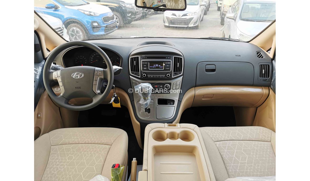 Hyundai H-1 2.4L PETROL, 16" ALLOY RIMS, FRONT AND REAR A/C, DOWN TYRE (CODE # HV01)