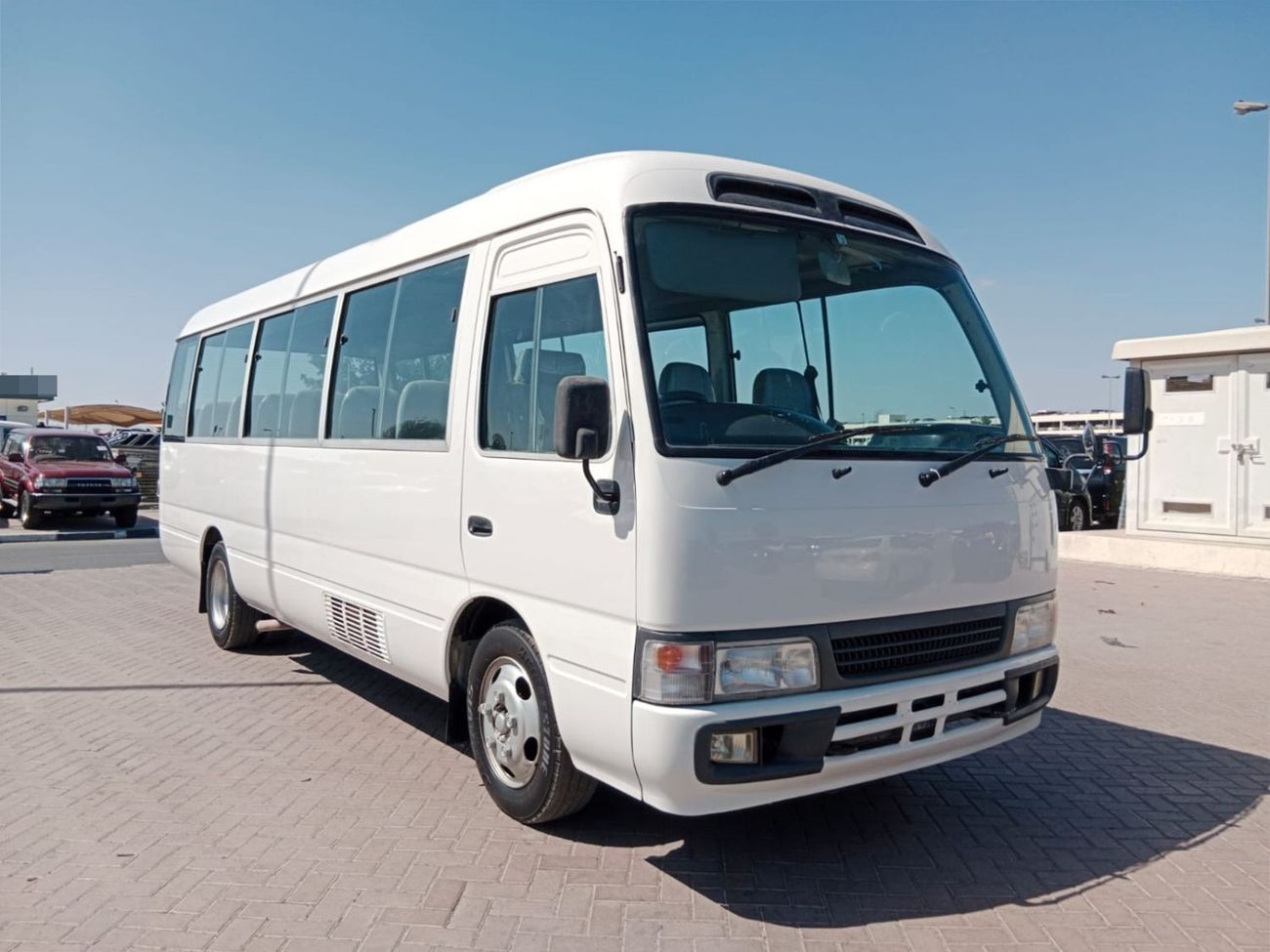 Toyota Coaster TOYOTA COASTER BUS RIGHT HAND DRIVE(PM11051)