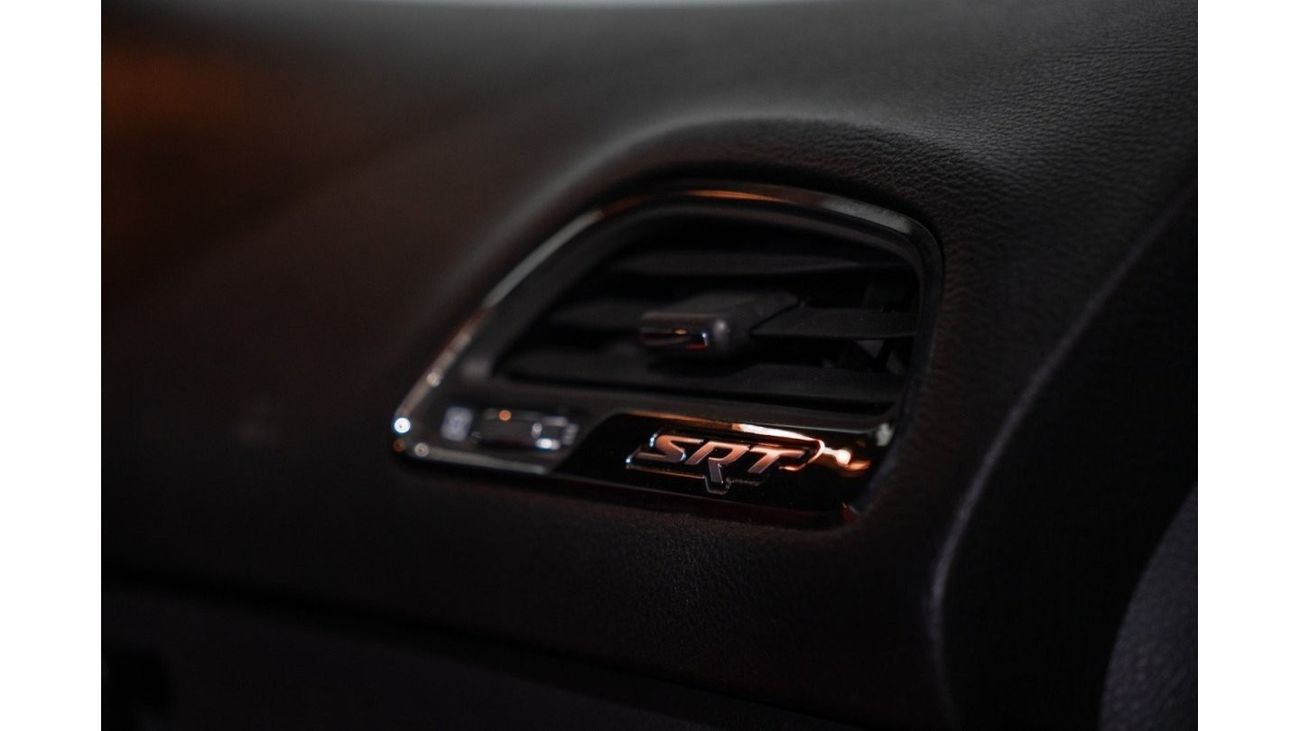 دودج تشالينجر SRT هيلكات 2015 Dodge Challenger Hellcat V8 707Bhp / Full-Service History