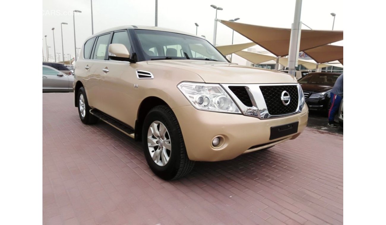 Nissan Patrol Nissan patrol 2013 gcc 400horse very celen car for sale