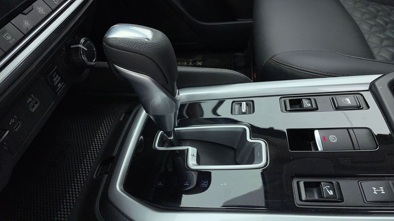 Nissan XTerra PLATINUM 2.5 | Zero Down Payment | Free Home Test Drive