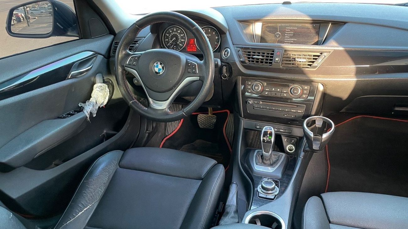 BMW X1 sDrive 18i 2.0L