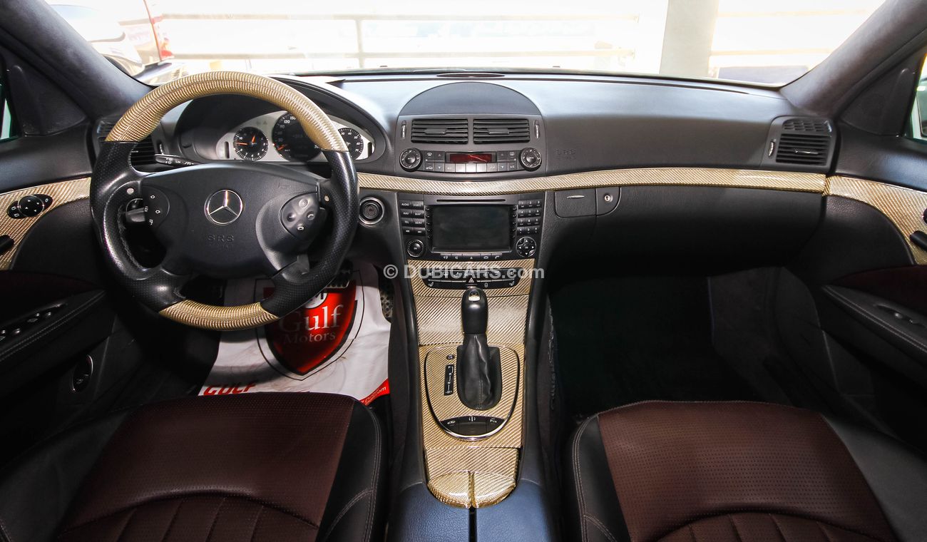 Mercedes-Benz E 55 AMG