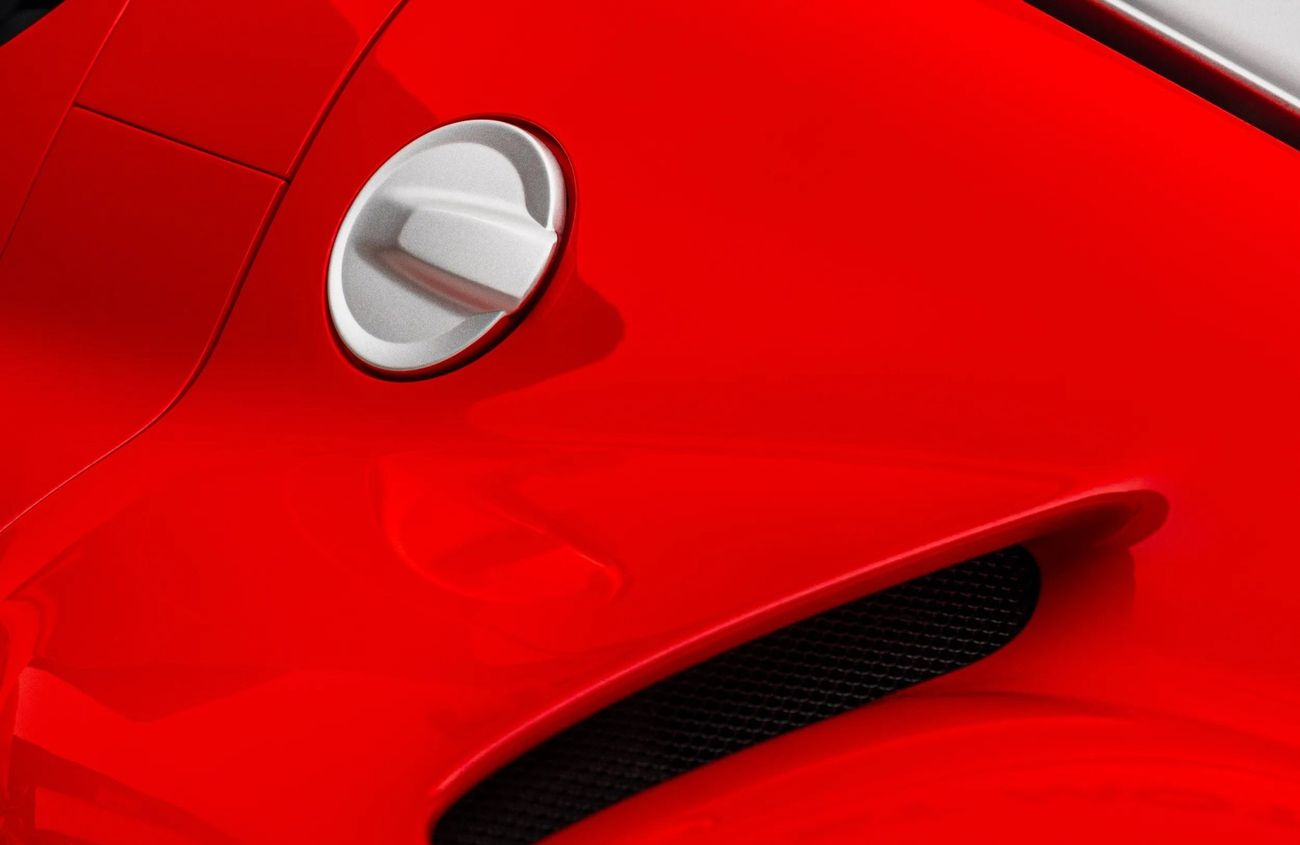 فيراري دايتونا 6.5L V12 Naturally Aspirated Engine