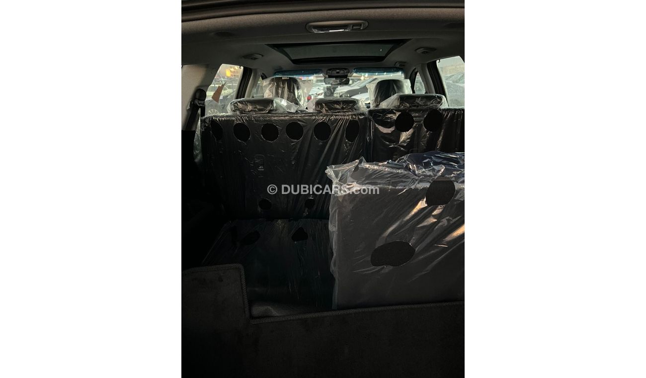 Hyundai Santa Fe 2.5 L 4x4 Panoramic roof  360 camera  Heated seat  Ventilation seat