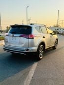 Toyota RAV4 XLE RAV4 XLE FULL OPTION