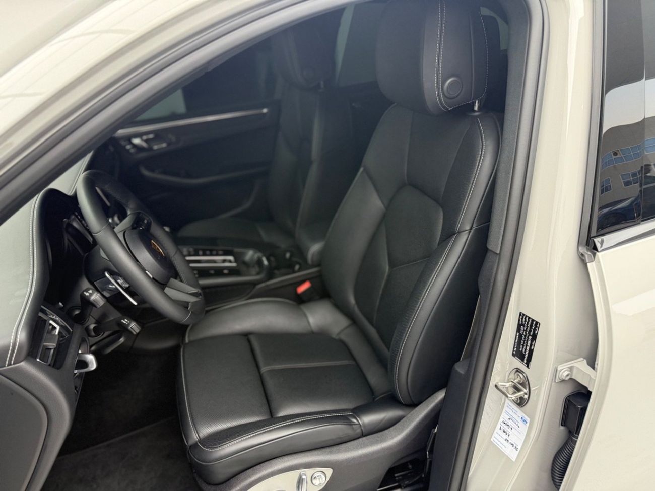 Porsche Macan 2024 Porsche Macan T, 2026 Porsche Warranty, Full Service History, Low KMs, GCC