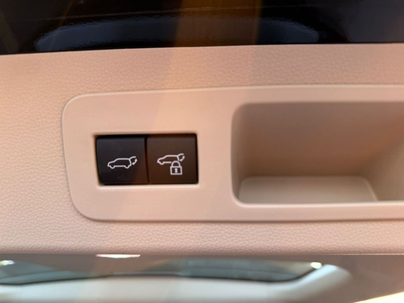 تويوتا لاند كروزر LAND CRUISER GXR-V 3.3L DIESEL TWIN TURBO , FULL OPTION 2026 MODEL