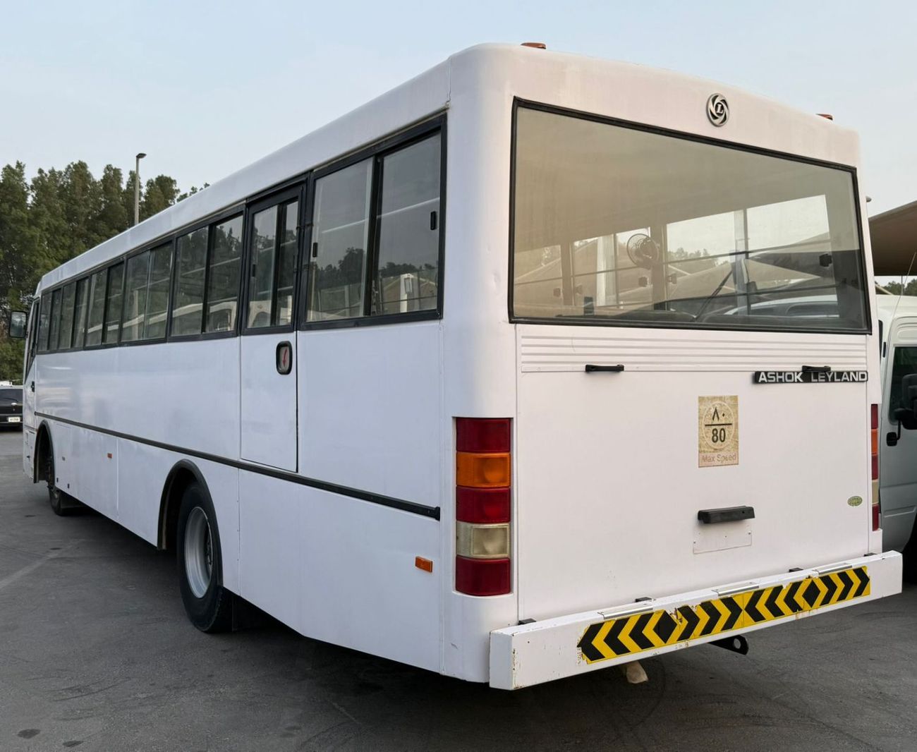 اشوك ليلاند فالكون