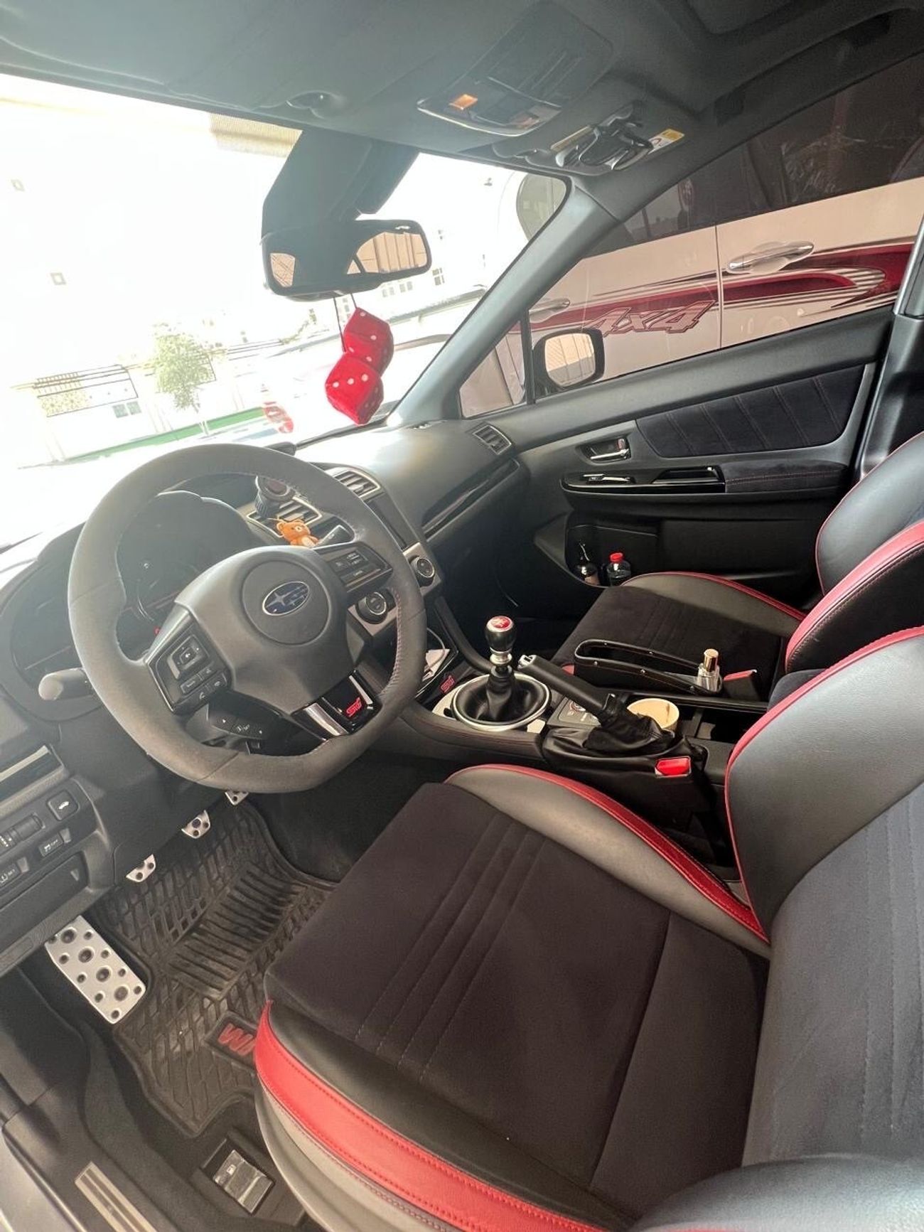 سوبارو امبريزا WRX