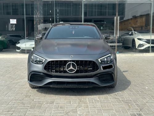 Mercedes-Benz E 63 S AMG