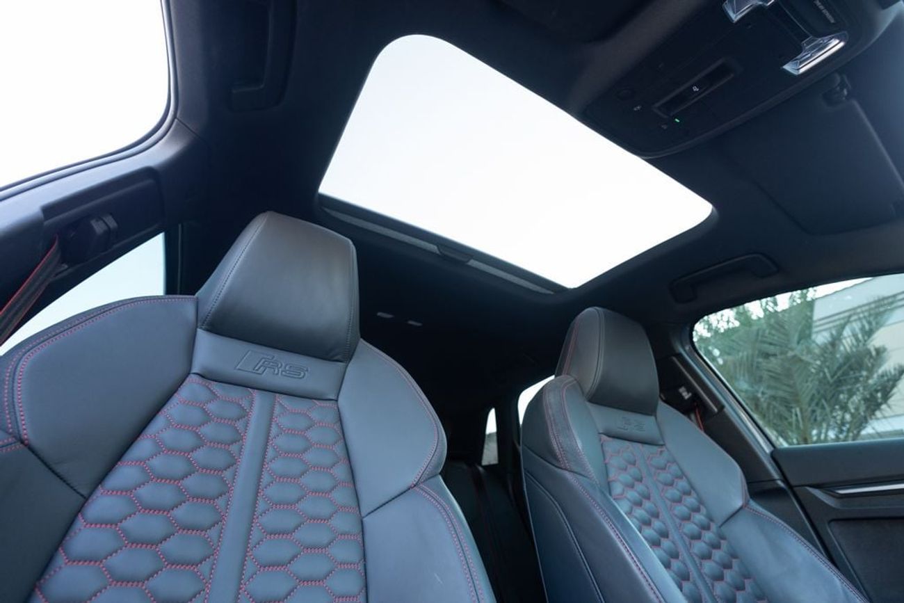 أودي RS3 TFSI quattro 2.5L Sportback