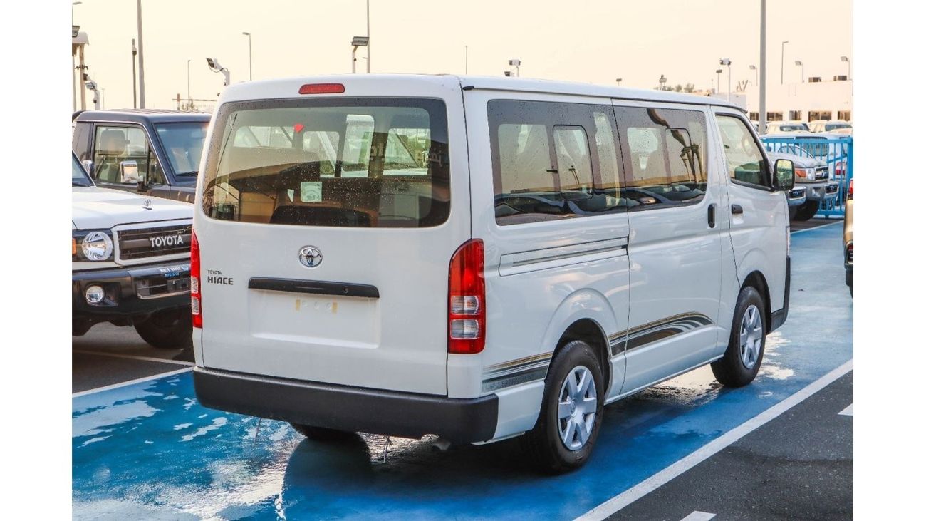 Toyota Hiace 2024 Toyota HiAces 2.5D Diesel (Manual Transmission)
