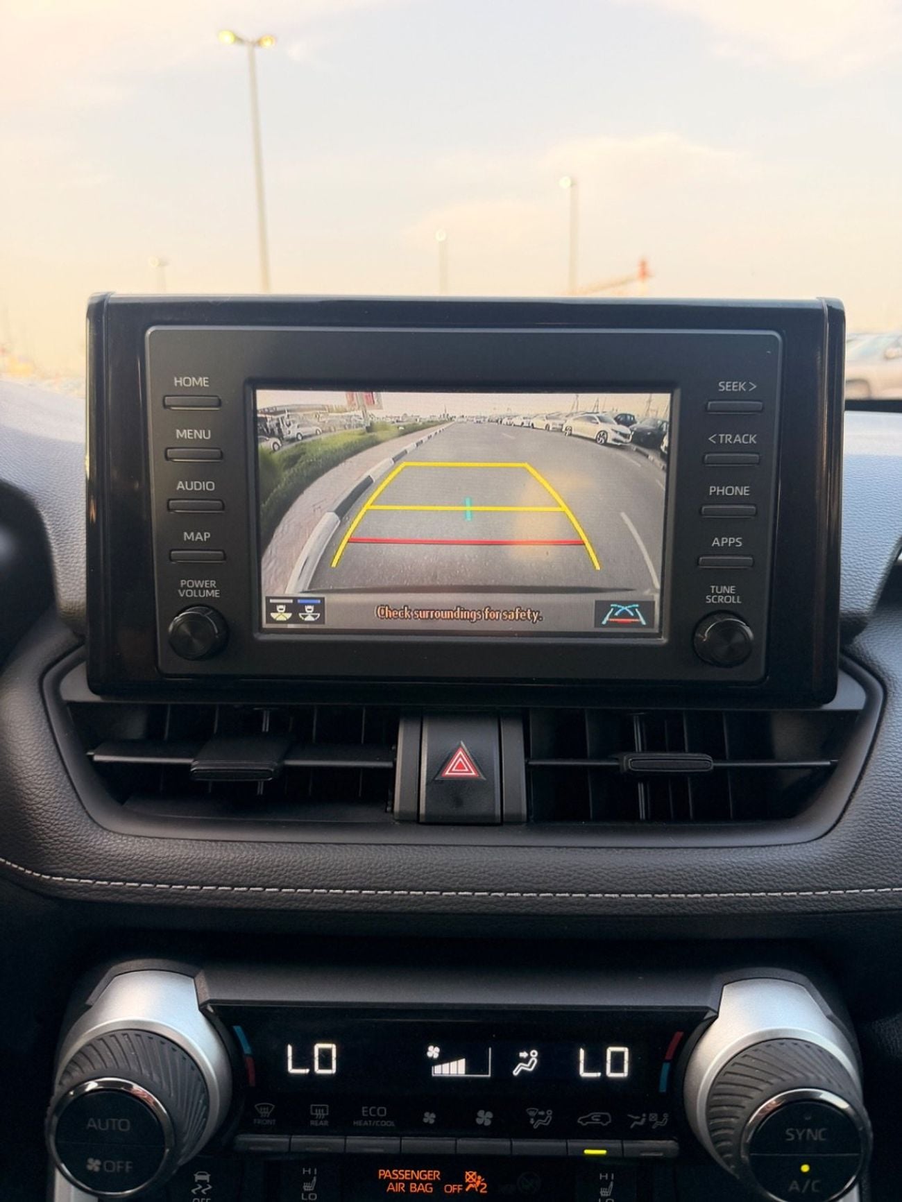 Toyota RAV4 Hybrid XLE 2.5L