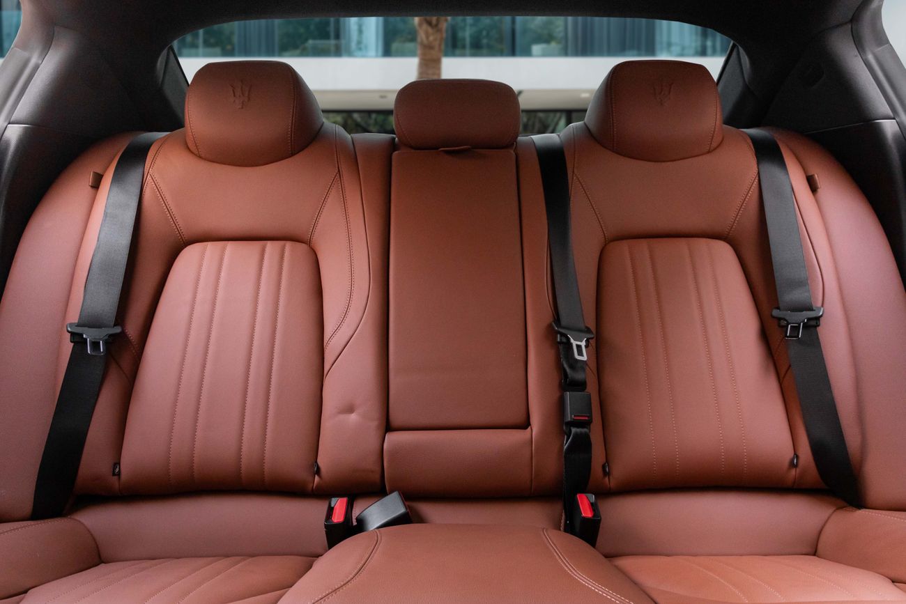 Maserati Ghibli Ghibli GT Hybrid | 2,938 P.M | 0% Downpayment | AGENCY WARRANTY