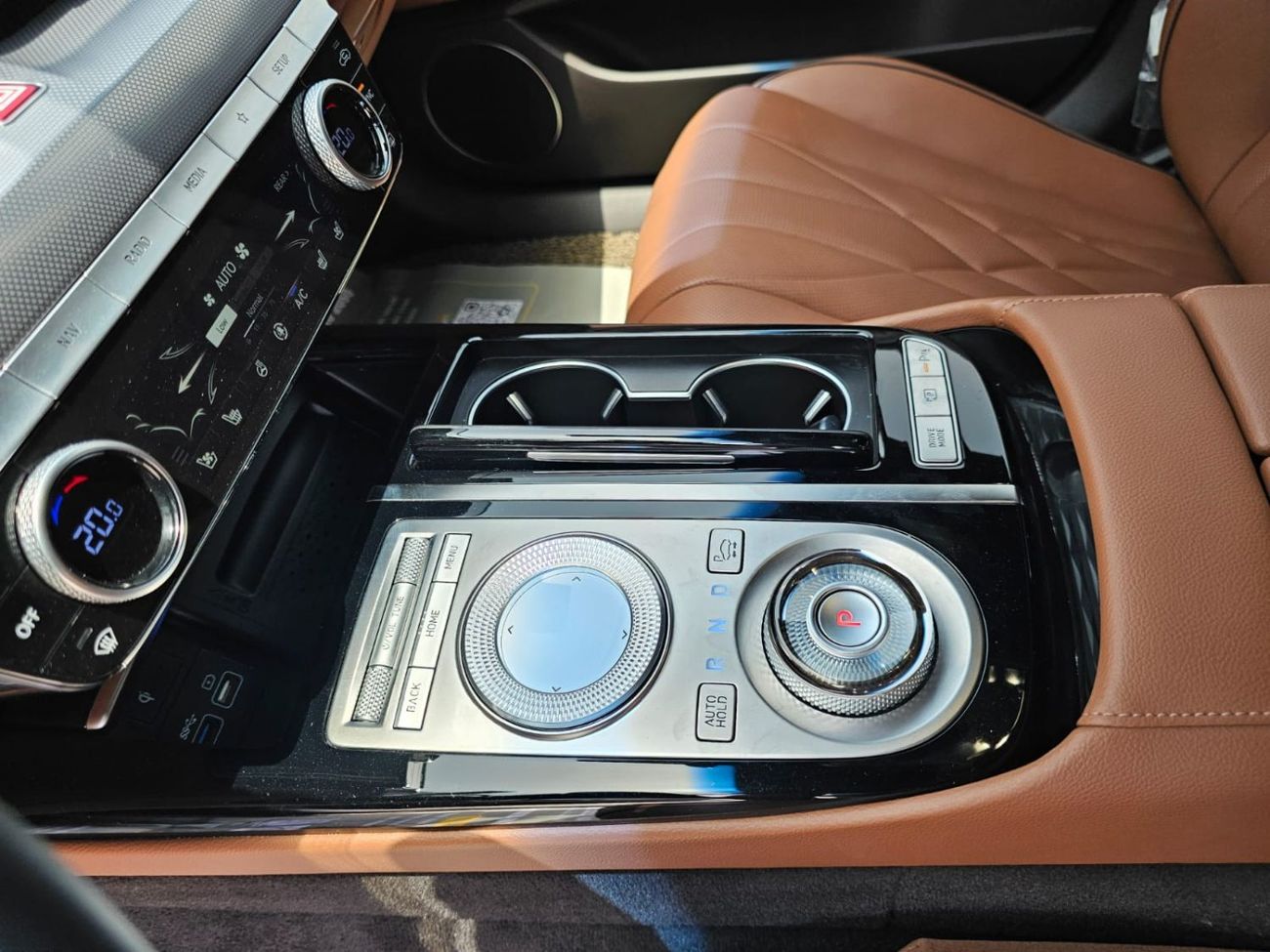 جينيسس G80 Prestige 2.5L AWD