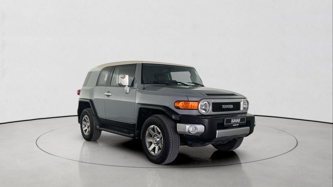 Toyota FJ Cruiser VXR 4.0L VXR | Guaranteed Warranty | 0 Down Payment