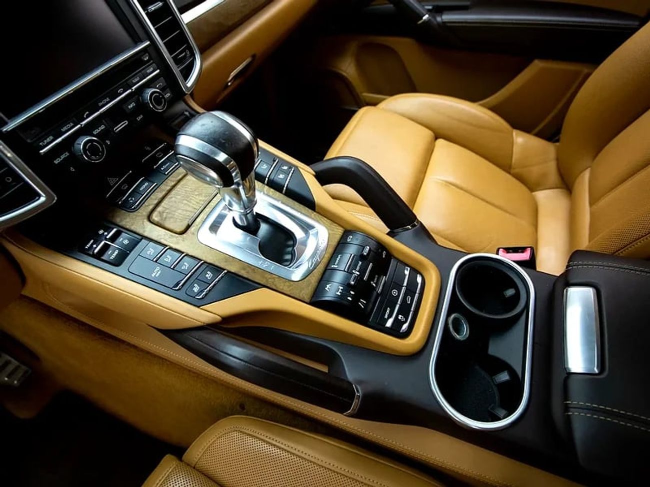 بورش كايان GTS 4.8L