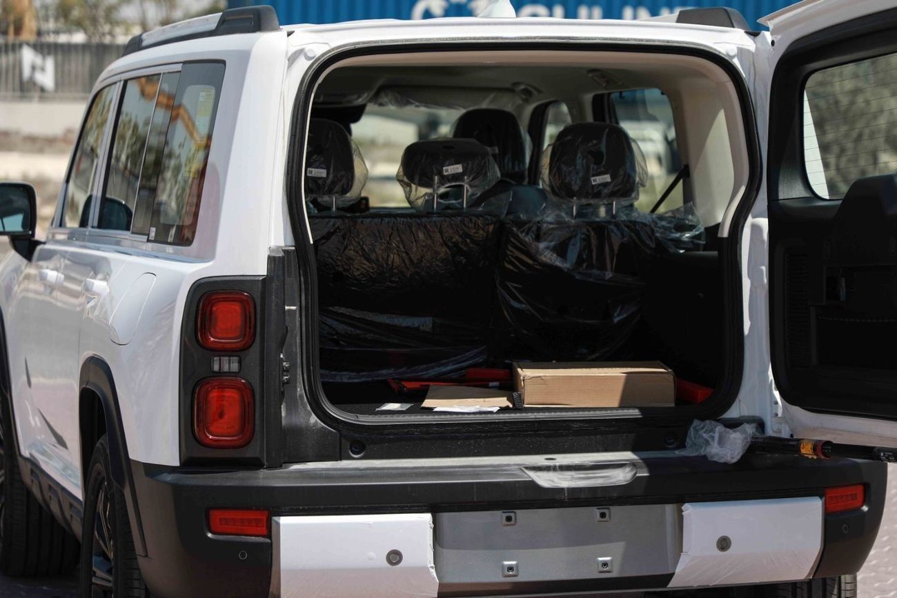 Haval Raptor 2024 Greatwall Haval Raptor Traverse 1.5 Plug-In Hybrid- White Inside Black | Export Price