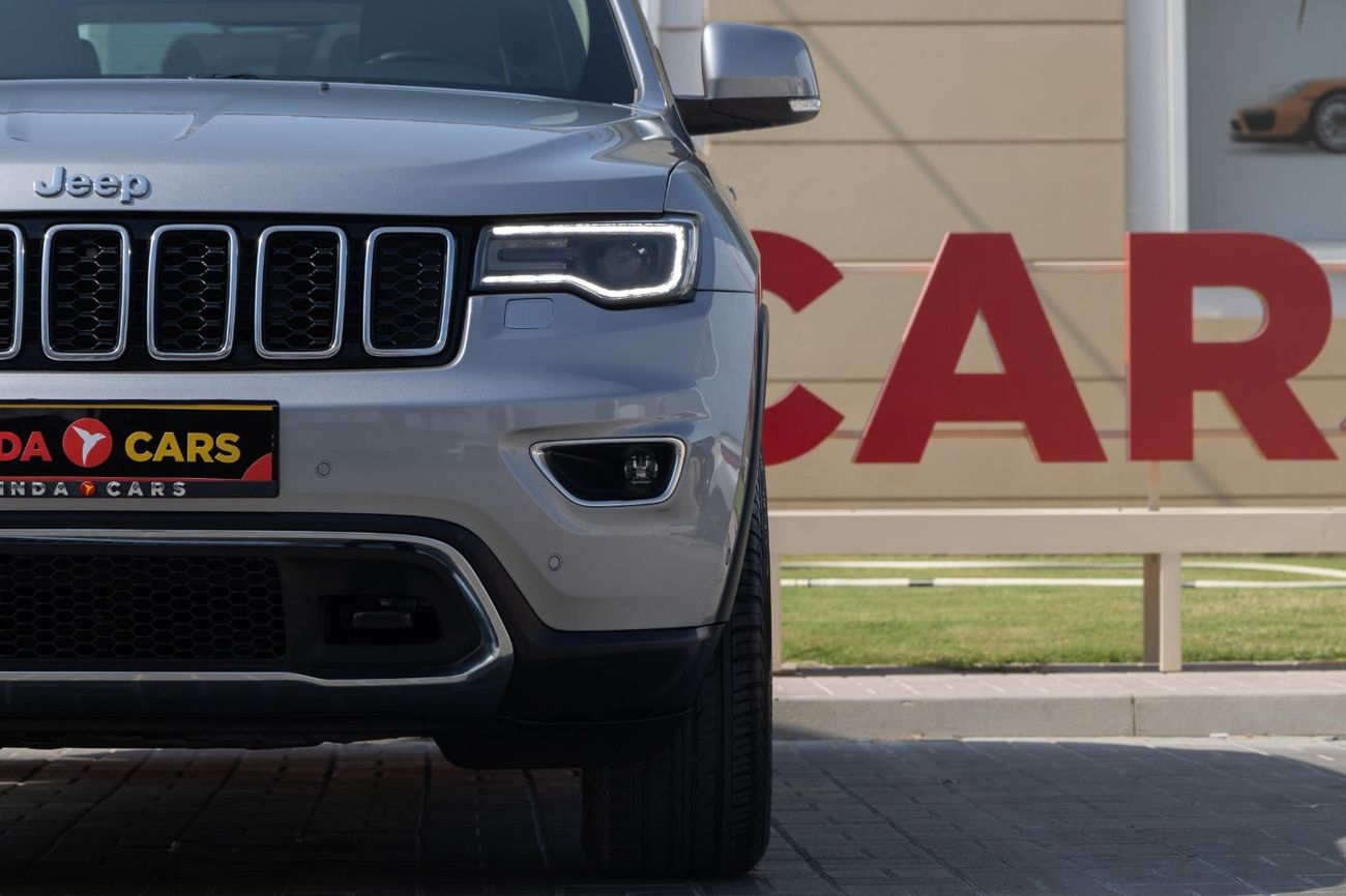 Jeep Grand Cherokee Limited 3.6L Jeep Grand Cherokee Limited 2018 GCC under Warranty with Flexible Down-Payment.