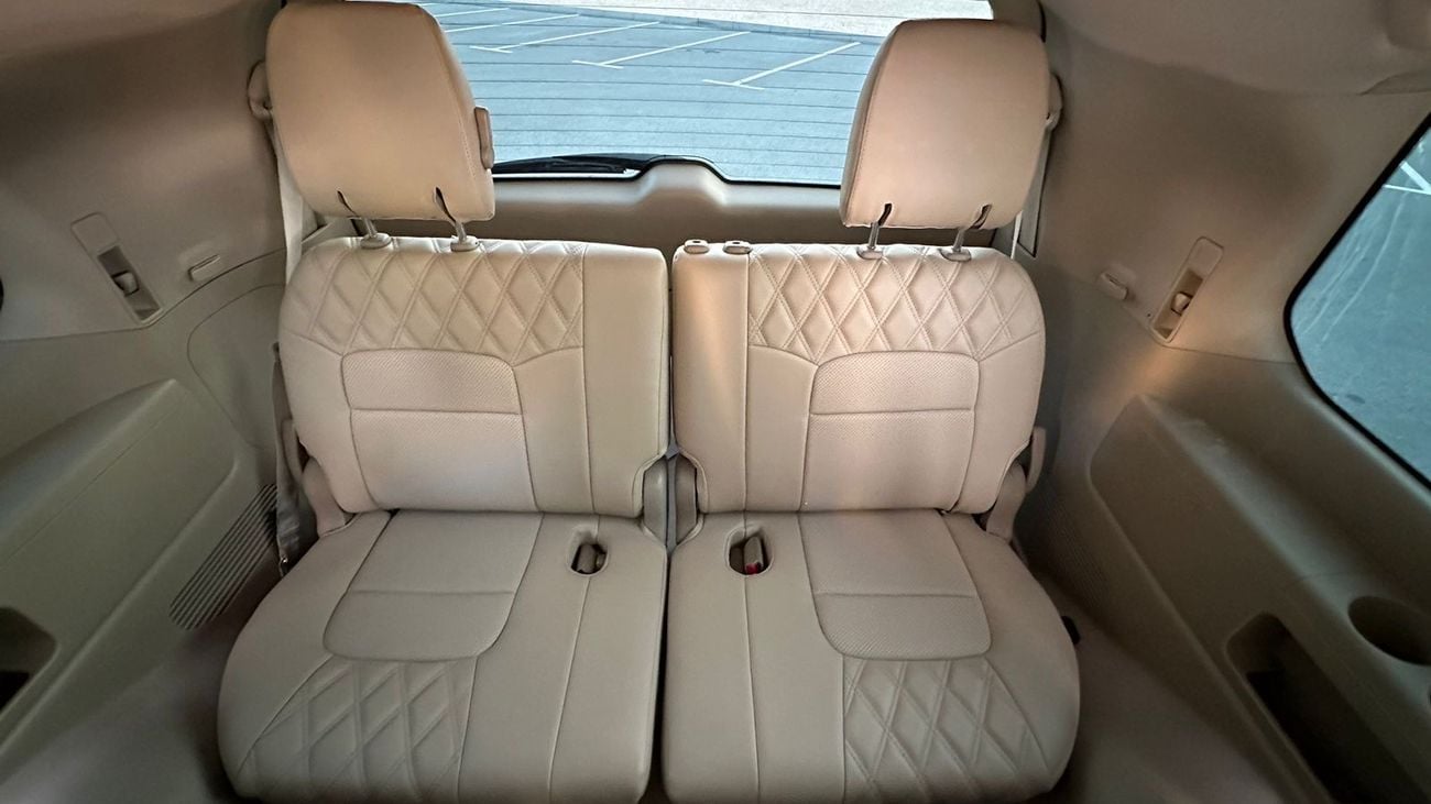 Toyota Land Cruiser GXR 4.5 7 seats 5 doors