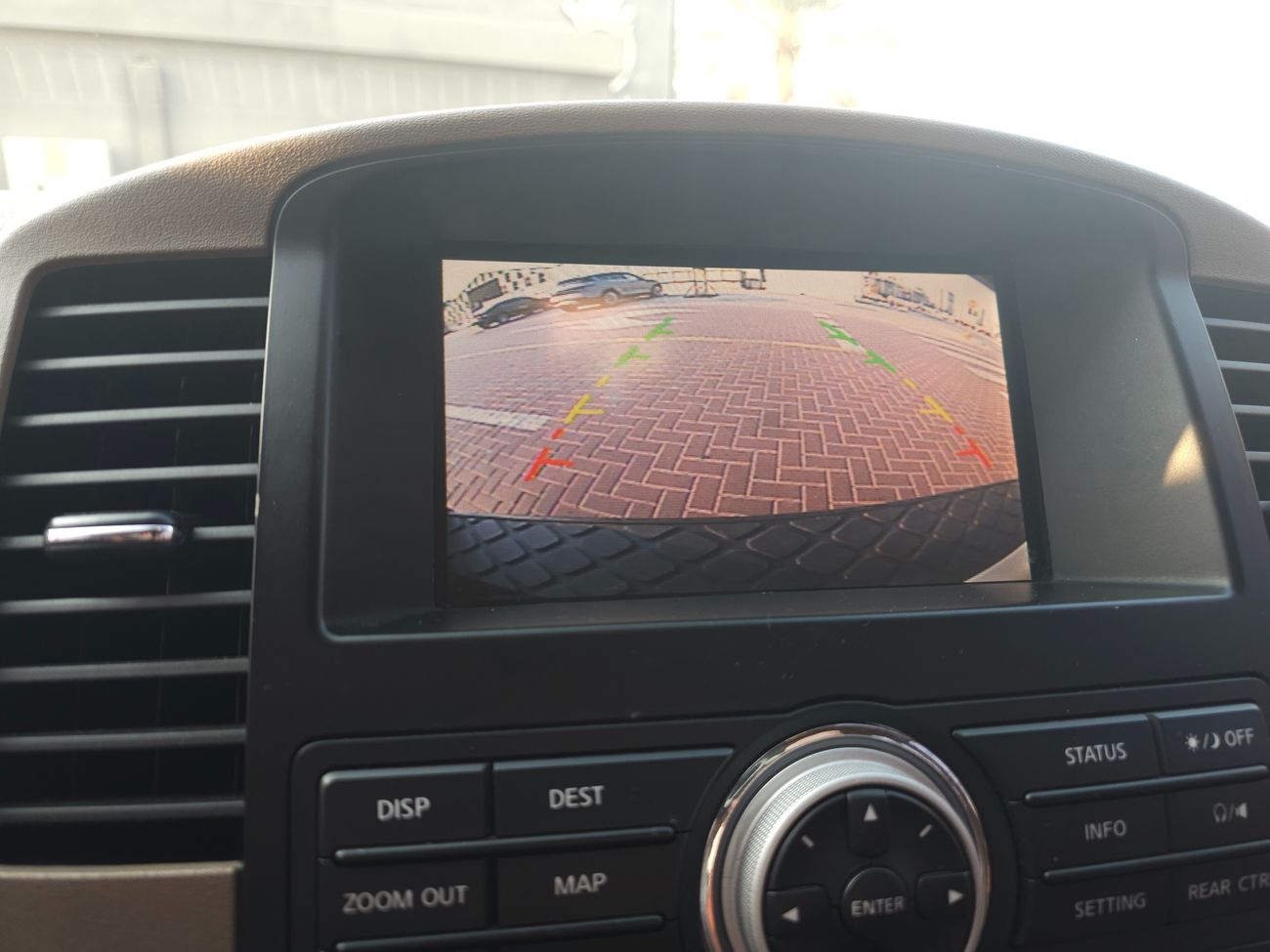 Nissan Pathfinder LE 4.0 V6