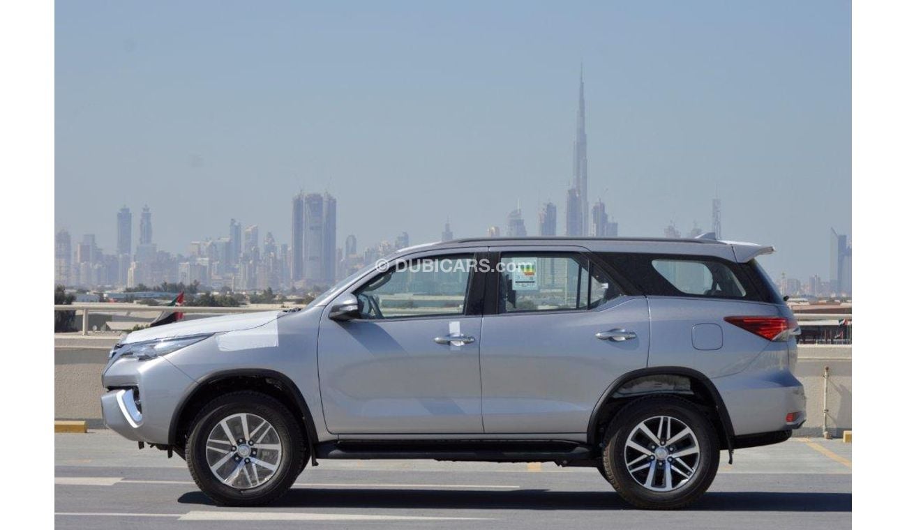 تويوتا فورتونر SR5 Luxury 2.4L Automatic