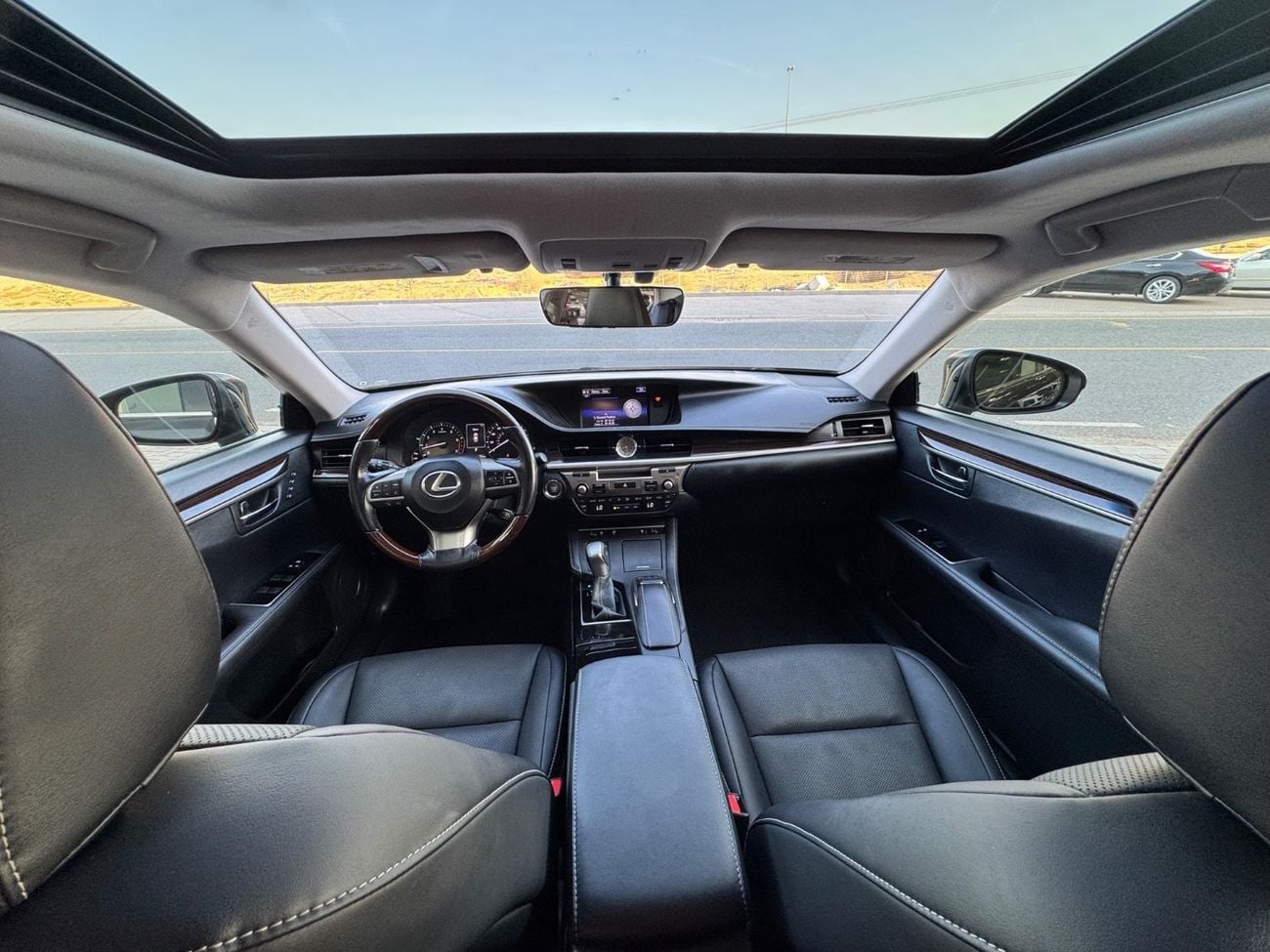 لكزس ES 350 Platinum 3.5L