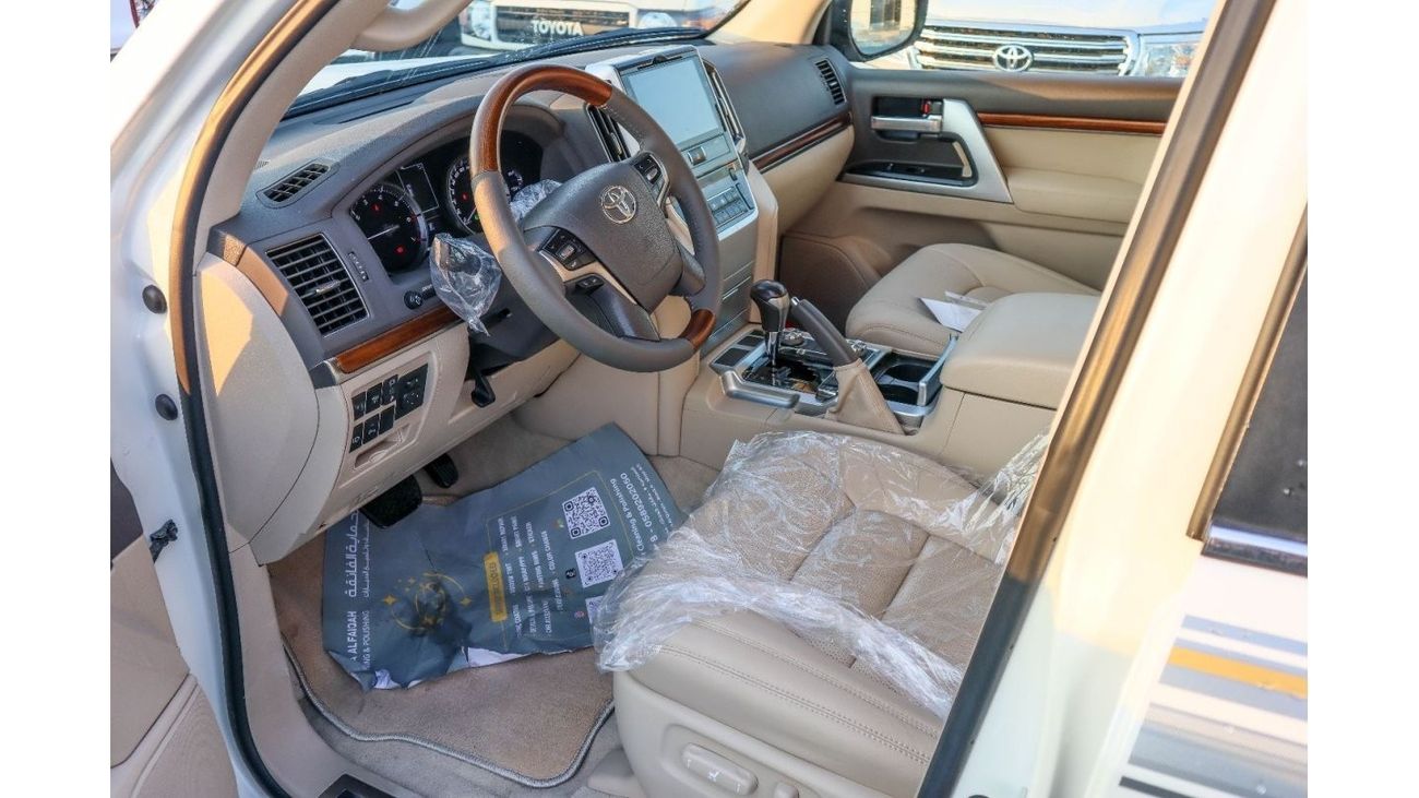 Toyota Land Cruiser 2018 Toyota Land Cruiser VXR (J200), 5dr SUV, 5.7L 8cyl