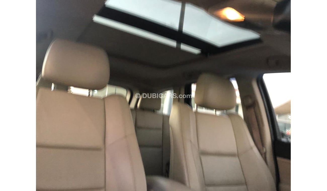 Jeep Grand Cherokee Jeep grand chorque model 2014 GCC car prefect condition full option