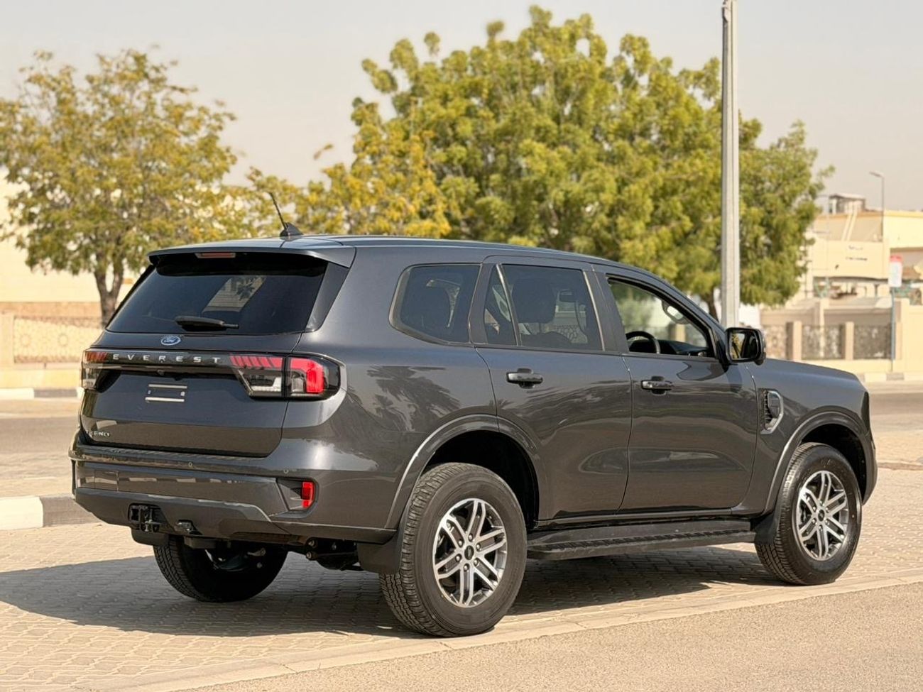 Ford Everest Trend exports from Australia