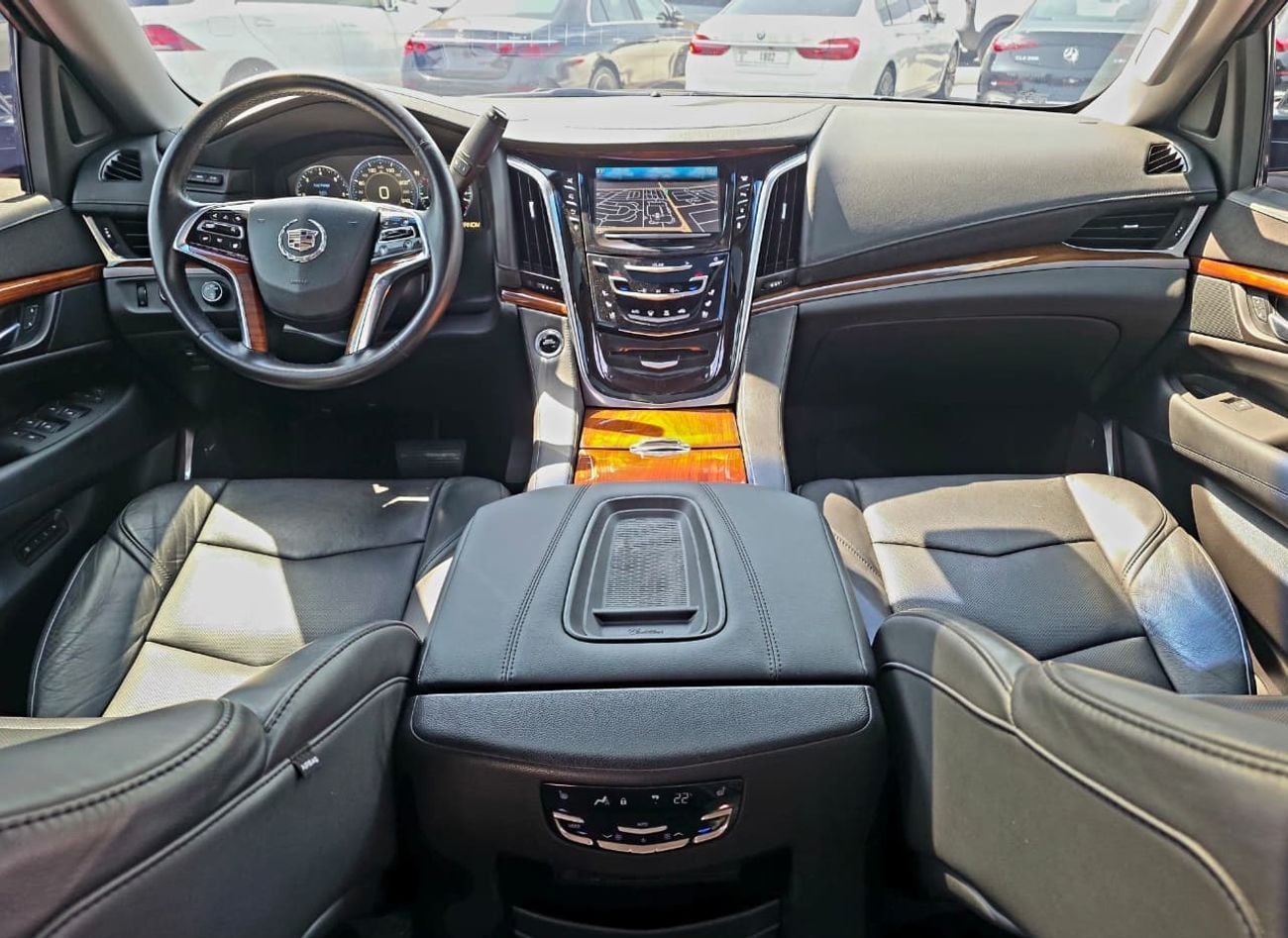 كاديلاك إسكالاد Premium Luxury 6.2L