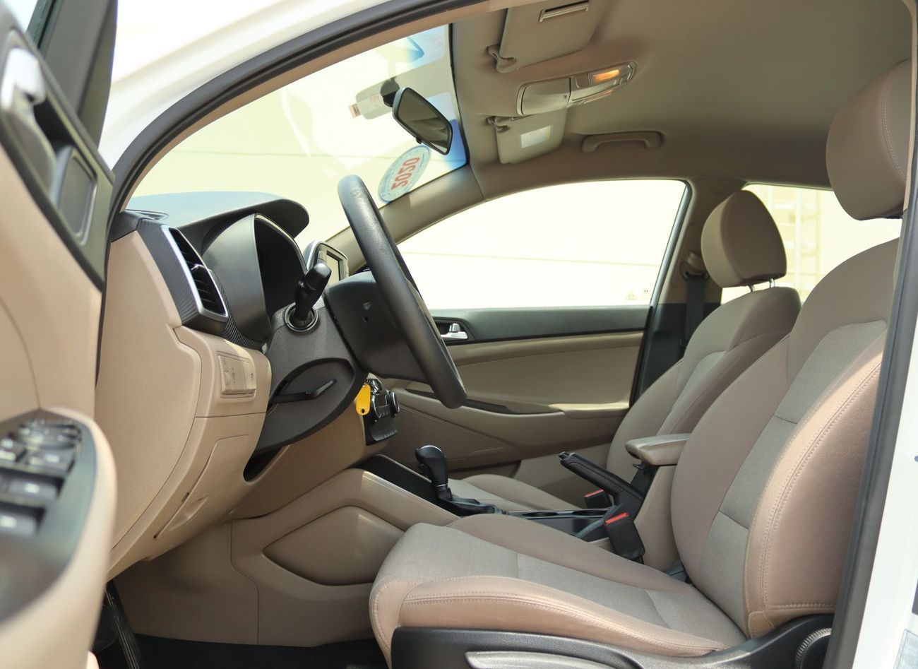 Hyundai Tucson Comfort 2.0L Hyundai Tucson 2020 model, a GCC car in excellent condition with no accidents, 2000 cc 