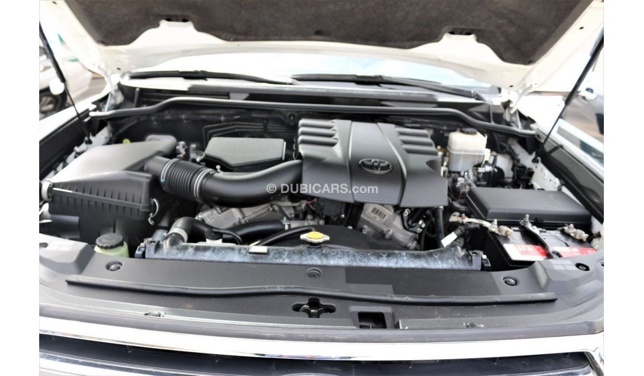 Toyota Land Cruiser GXR GXR TOYOTA LAND CRUISER 2016 GCC V6 FULL AUTOMATIC