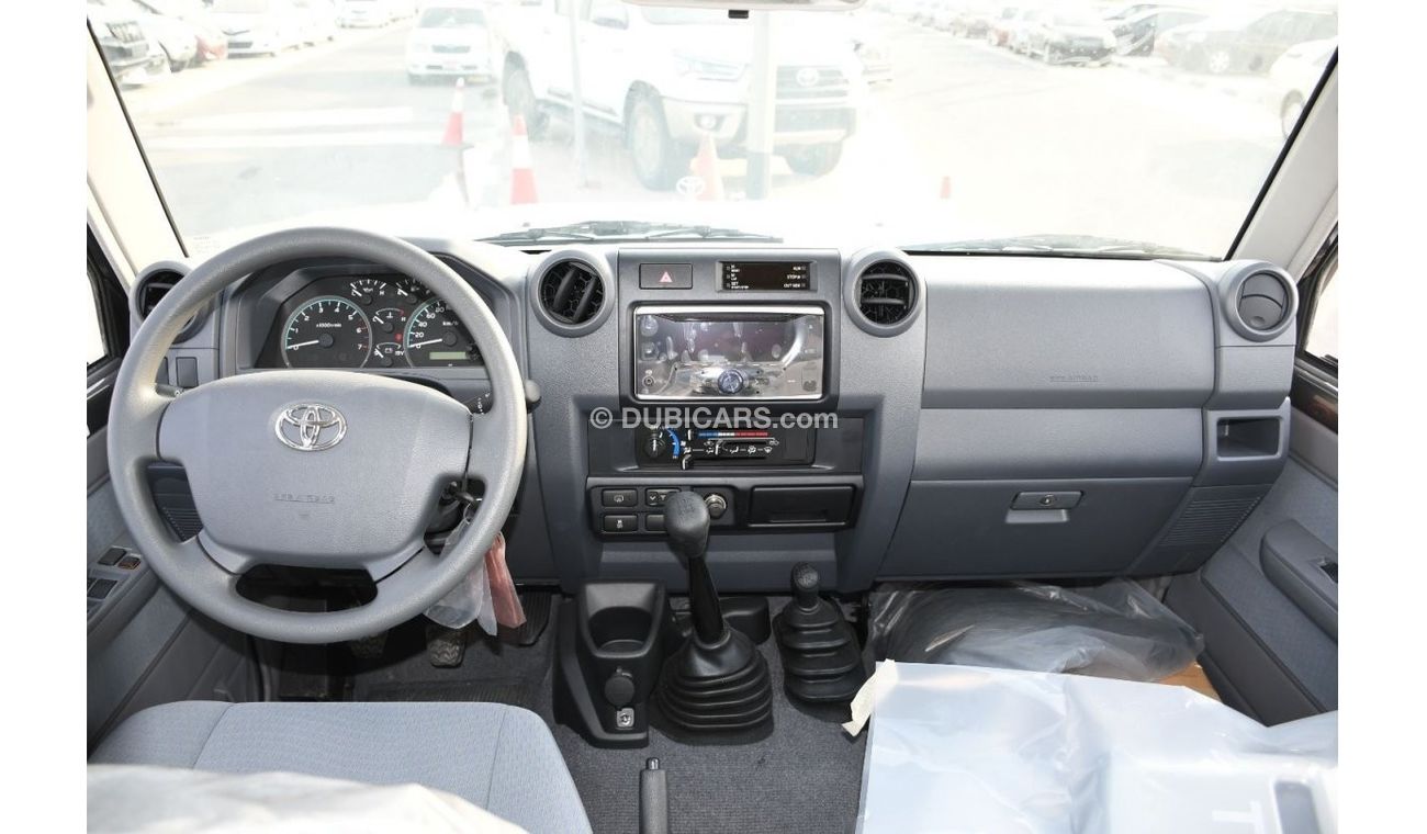 Toyota Land Cruiser 70 76 Series 4.0L V6 Petrol (Only for Export)