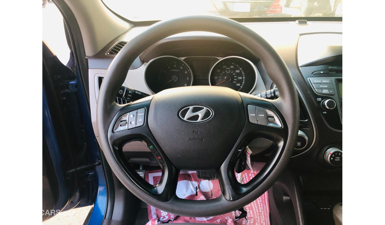 Hyundai Tucson ALLOY WHEELS-CRUISE-CLEAN INTERIOR