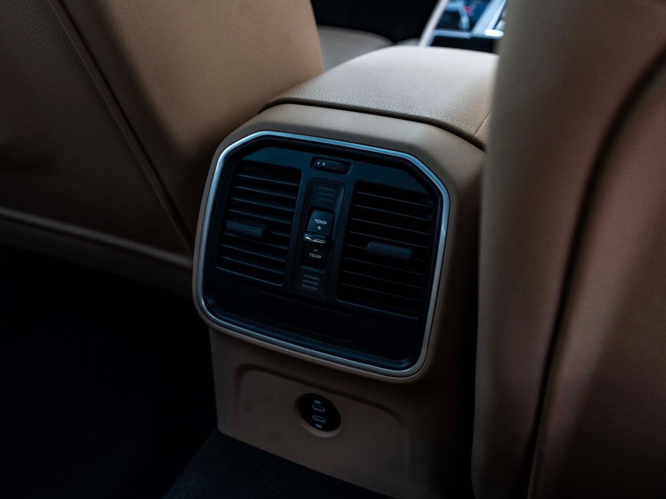 Porsche Macan S 2.9L (375 HP)