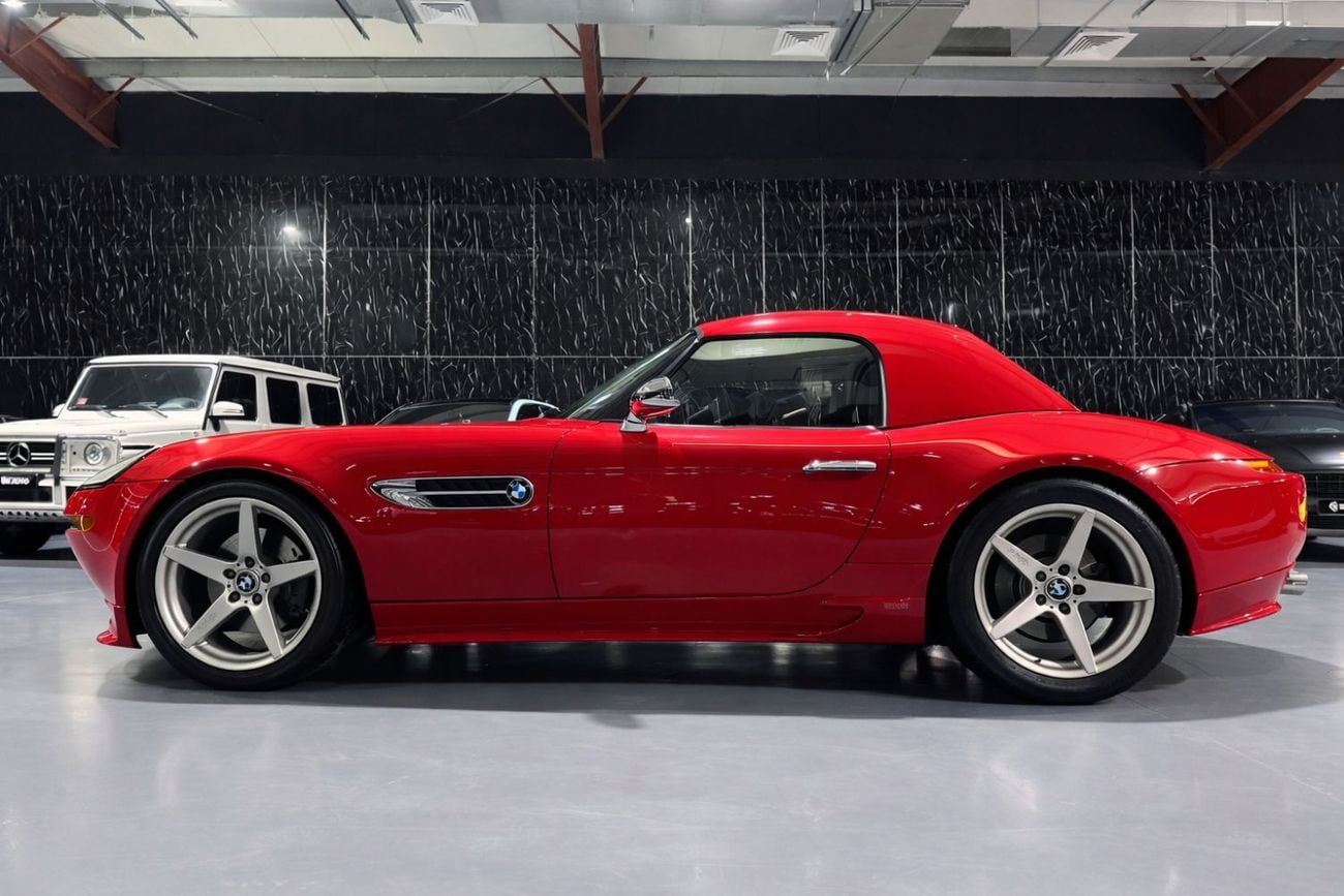 BMW Z8 STD 4.9L,V8 ,   6 Speed Manual