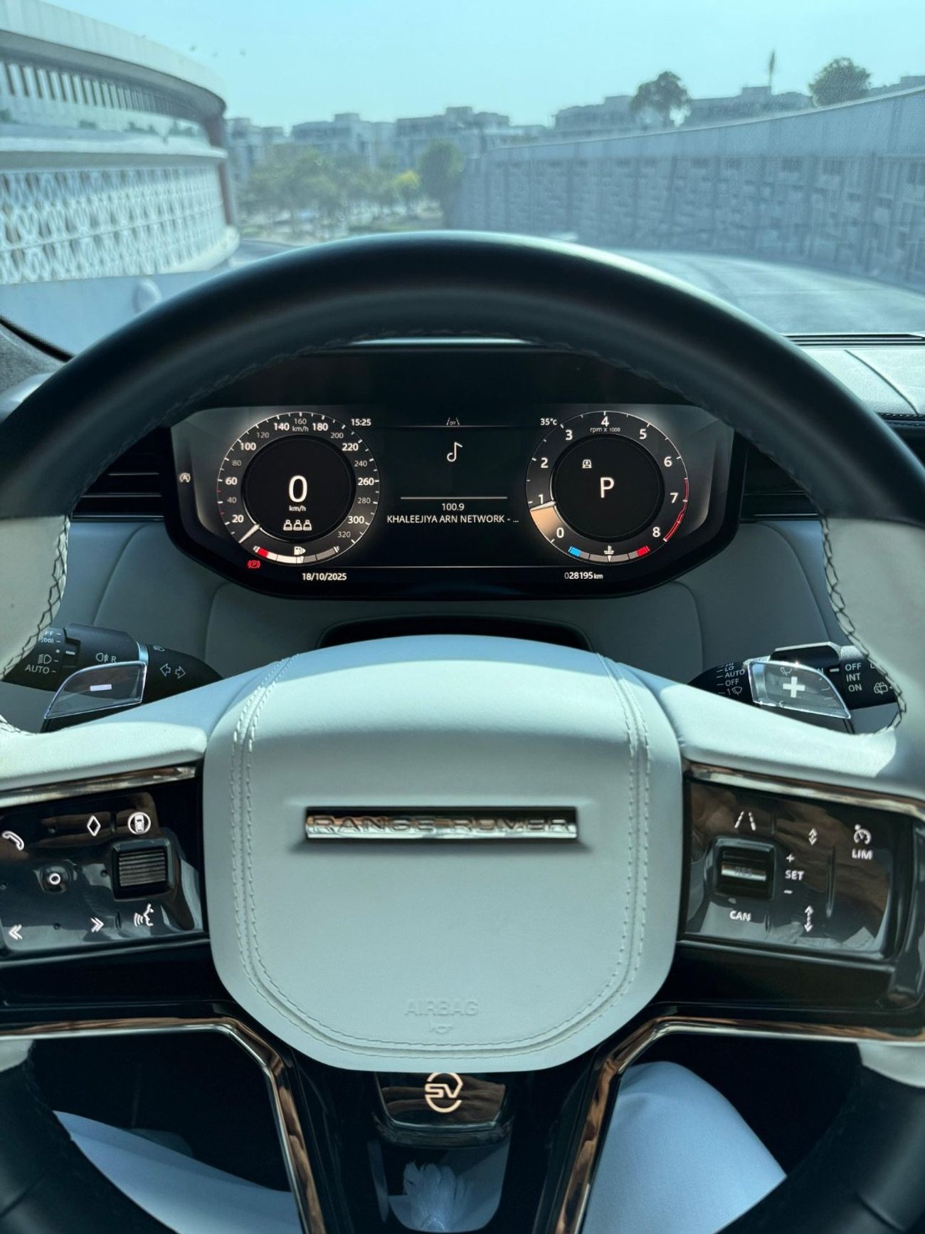 لاند روفر رينج روفر سبورت SV Edition Two P635 4.4L