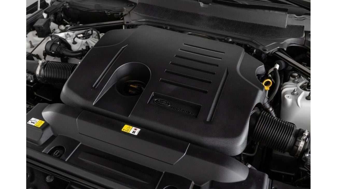 Land Rover Range Rover 2021 Range Rover Vogue Westminster Edition / Al Tayer Warranty & Service Contract