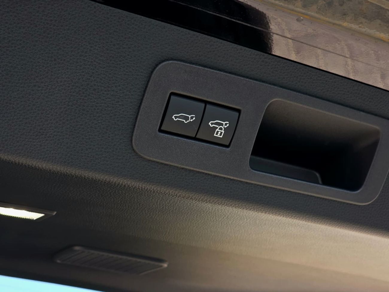 Toyota Land Cruiser TOYOTA LANDCRUISER LC300 DIESEL 3.3L - TWEEN TURBO - VXR - RADAR - FULLY LOADED - 2025 MODEL - BLACK