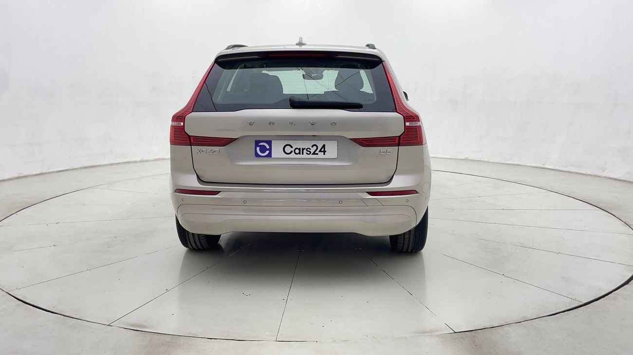 فولفو XC 60 2023 B5 CORE | AED 1395/Month | 0 DP | 30 Day Return | Warranty