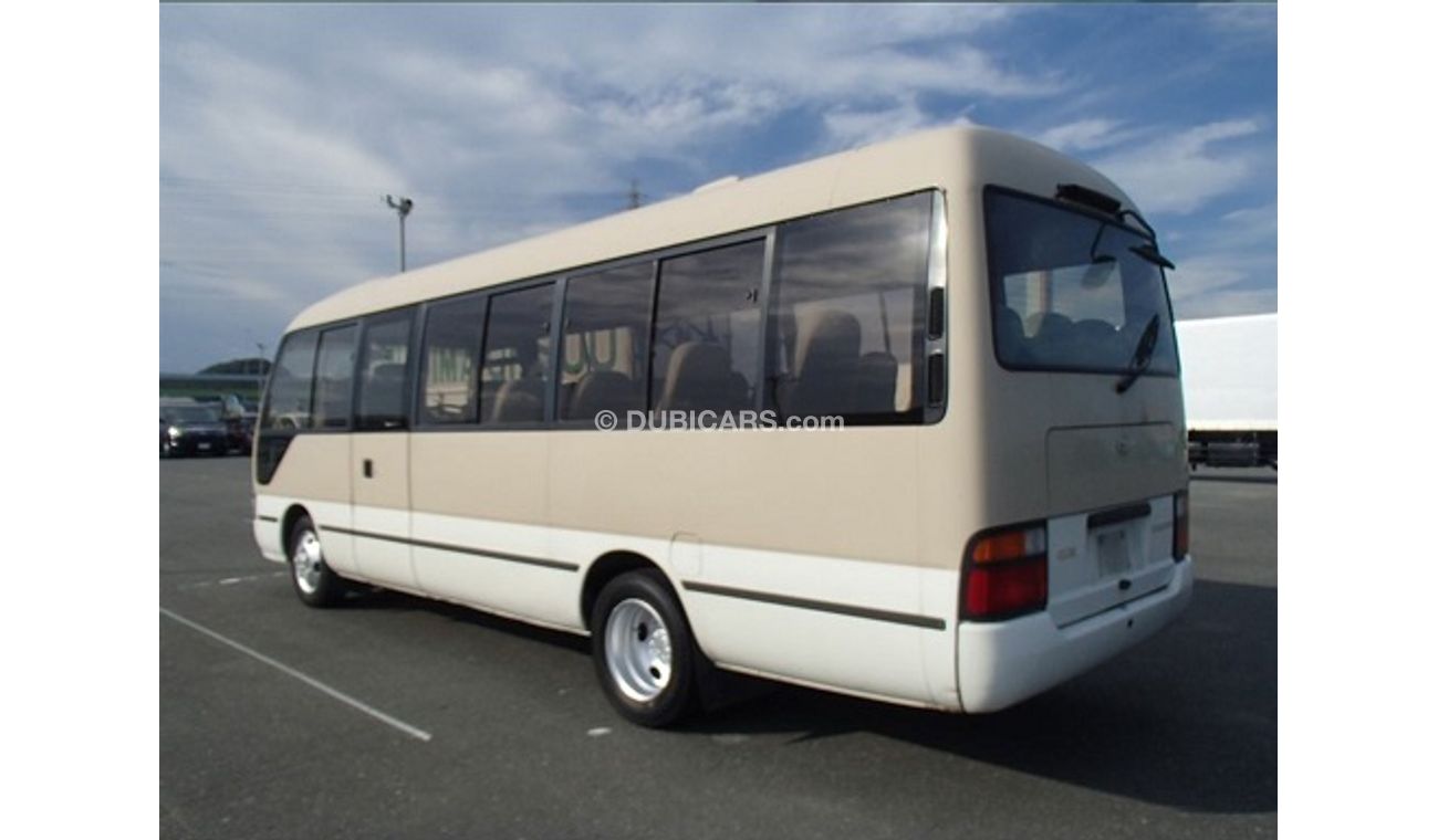 Toyota Coaster 2000