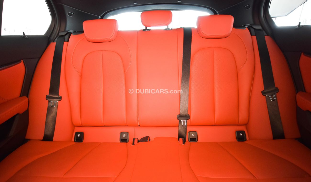 بي أم دبليو 120i I