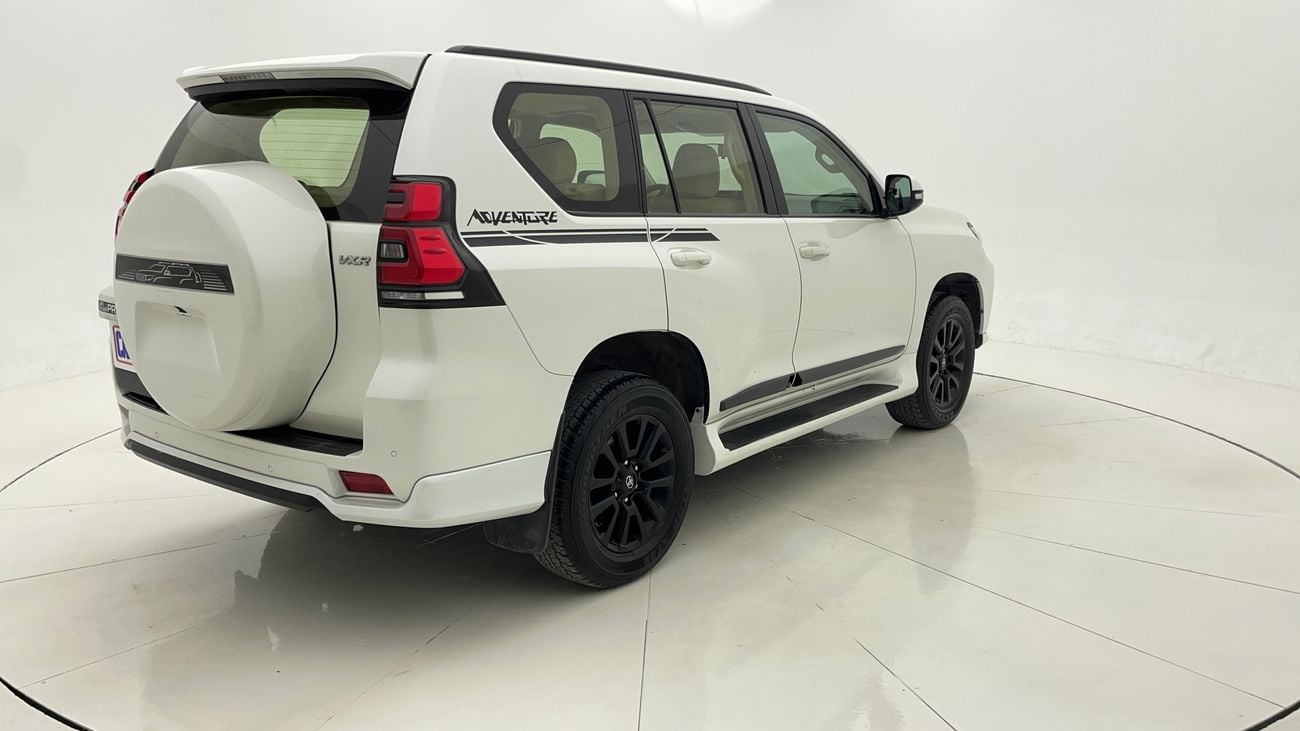 تويوتا لاند كروزر ADVENTURE 4 | بدون دفعة مقدمة | اختبار قيادة مجاني للمنزل