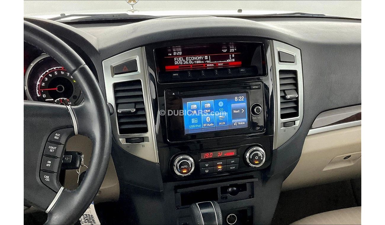 ميتسوبيشي باجيرو GLS Midline