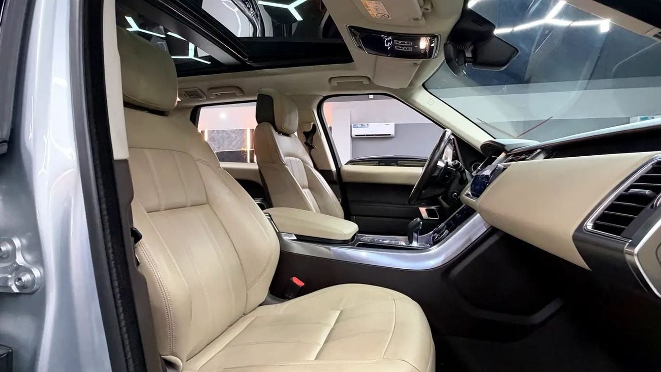 Land Rover Range Rover Sport HSE DYNAMIC