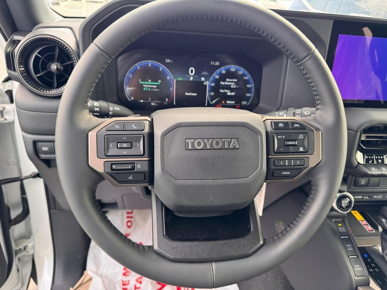 Toyota Prado 2.4L 4WD PETROL AUTOMATIC TRANSMISSION ( FOR RE-EXPORT ONLY )