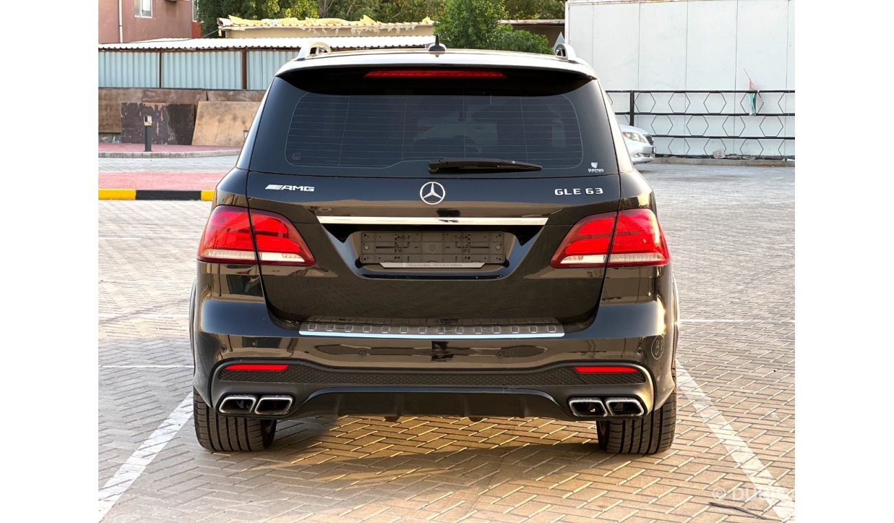 Mercedes-Benz GLE 63 AMG S Mercedes Benz - AMG GLE 63 S- 4MATIC +